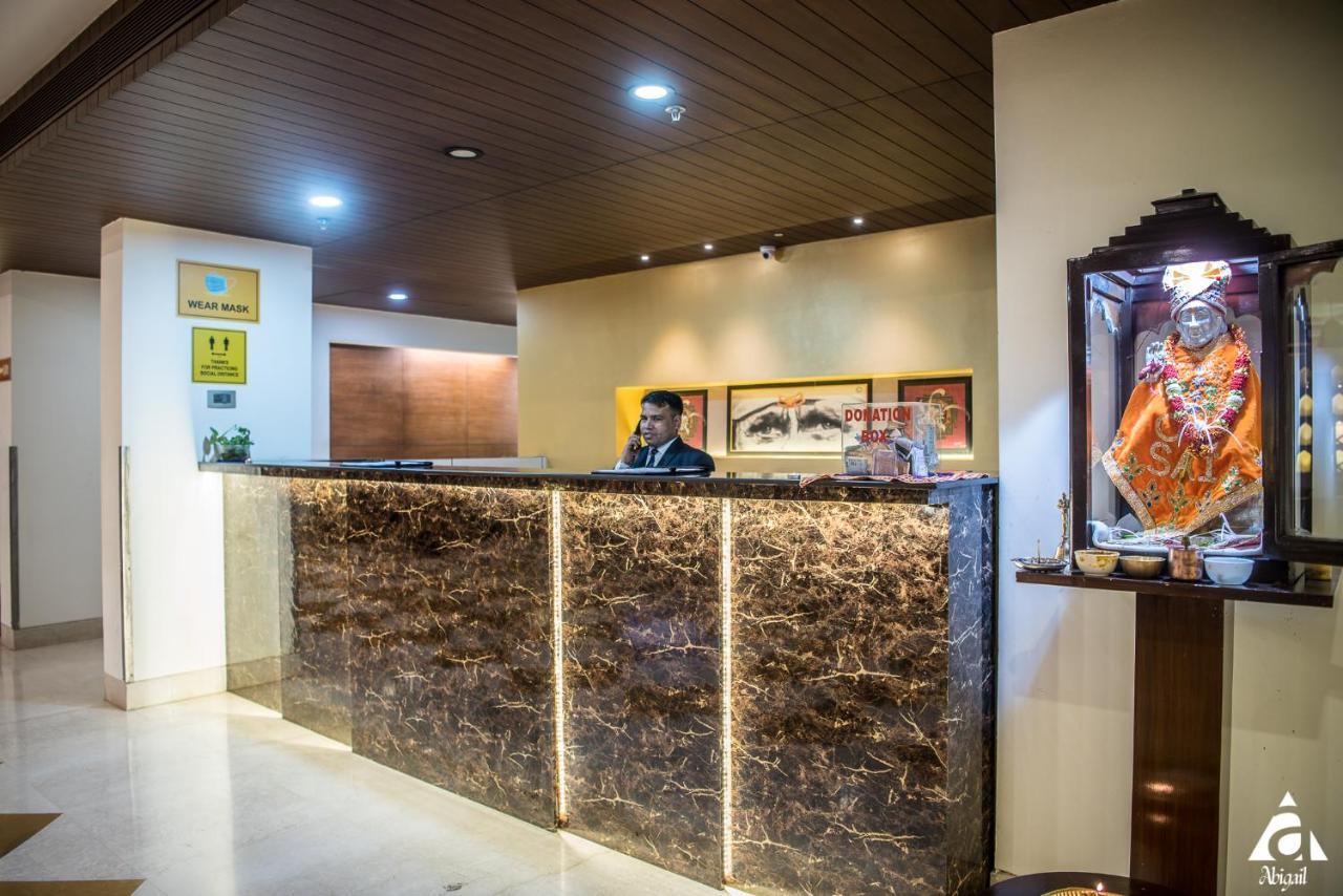 Hotel Abigail Goradia'S Shirdi Ngoại thất bức ảnh