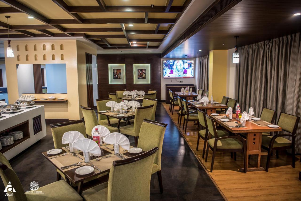 Hotel Abigail Goradia'S Shirdi Ngoại thất bức ảnh